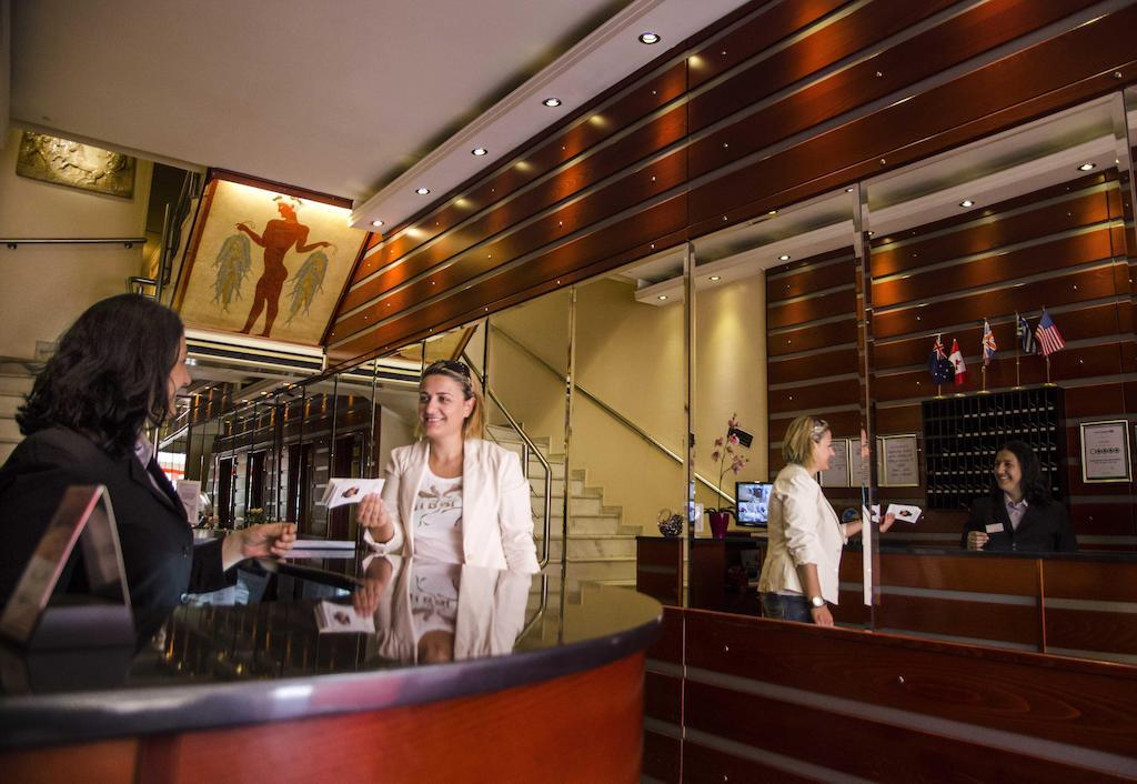 Hotel Attalos 3*